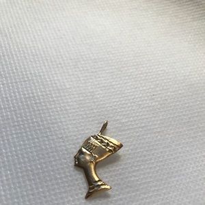 Nefertiti Egyptian 14K gold pendant.